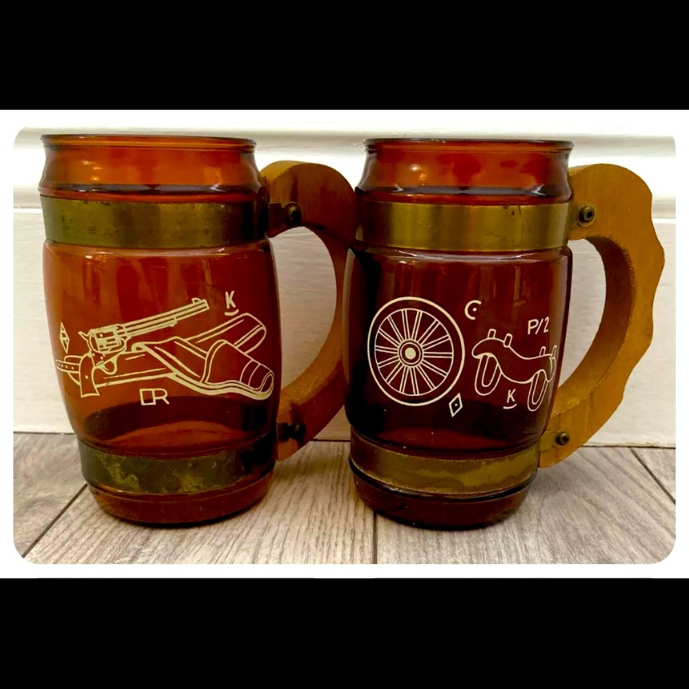 Pair of vintage western glass mugs